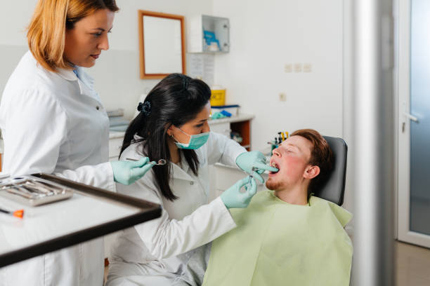 Best Emergency Dental Care for Broken or Chipped Teeth in New Middletown, OH